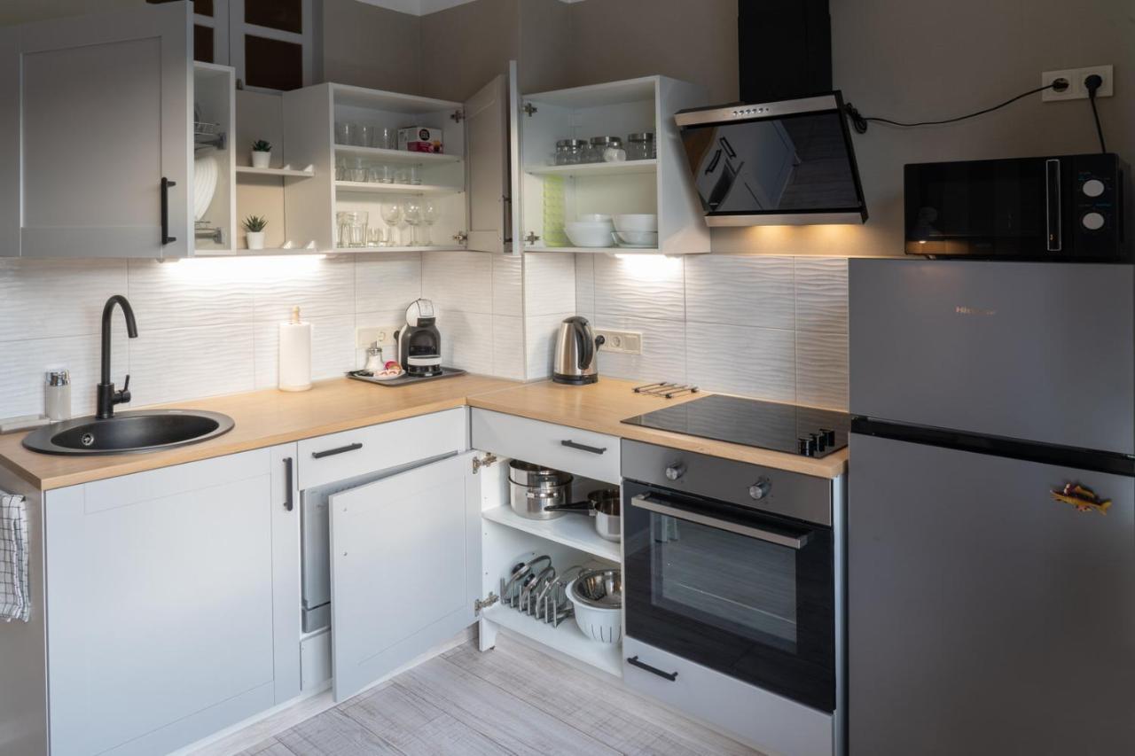Alfa Apartment Riga Buitenkant foto